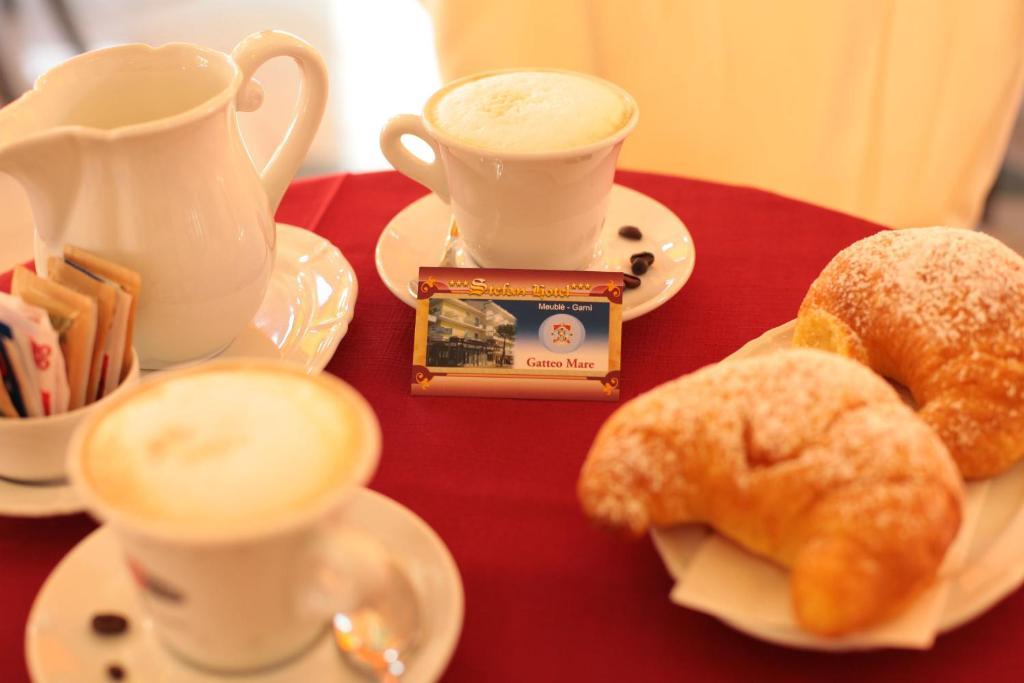 Hotel Stefan Room & Breakfast Гаттео-а-Маре Екстер'єр фото